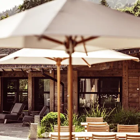 Hotel L'alpaga, A Beaumier 5*