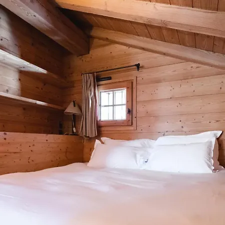 Hotel L'alpaga, A Beaumier