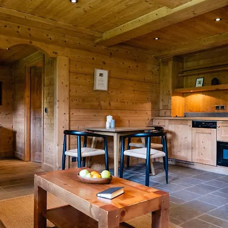 Hotel L'alpaga, A Beaumier