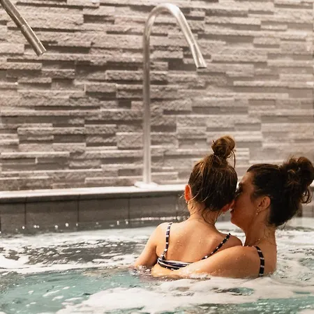 L'alpaga, A Beaumier 5* Megève