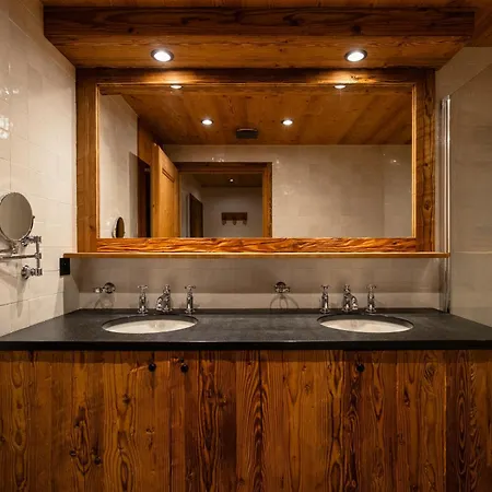 L'alpaga, A Beaumier Hotel Megève